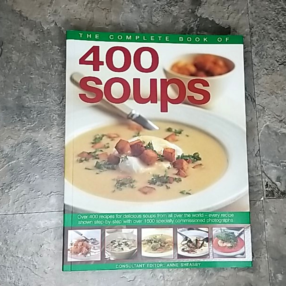 NWOT 400 Best Ever Soups Cookbook